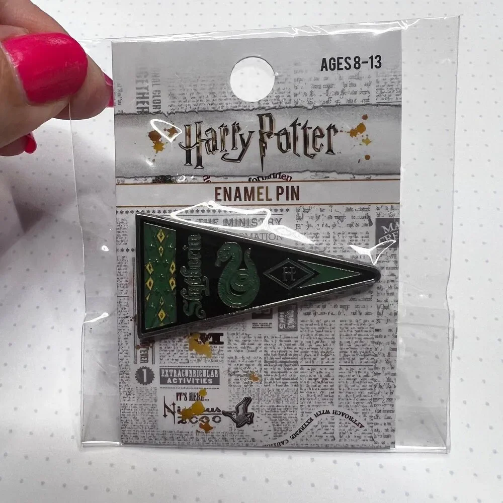 Harry Potter Slytherin Enamel Pin Loungefly Ages 8-13